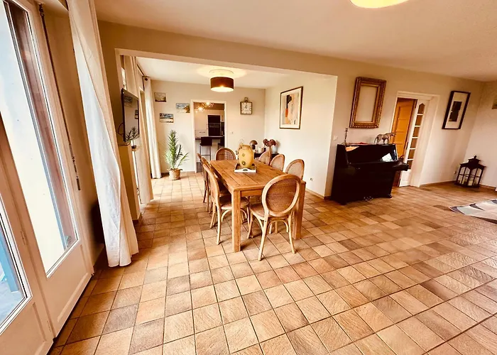 La Taniere Holiday home *